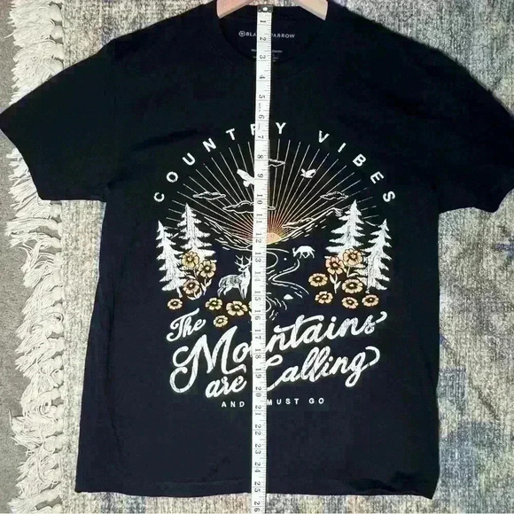 Black Sparrow | “Country Vibes - The Mountains are Calling” Graphic Tee | Size S - Picture 8 of 10
